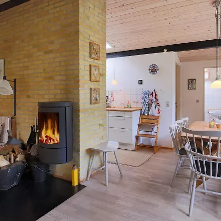 5 Person Holiday Home In H Jby *